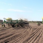 Массовый сев в основных зерносеющих регионах начнётся в середине мая – Минсельхоз
