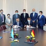Министерство индустрии и инфрафструктурного развития РК заключило специальный инвестиционный контракт по сборке техники брендов CLAAS и HORSCH