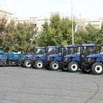 13 новых отечественных тракторов получили жамбылские аграрии взамен старых