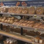 По 300-380 тенге продавали хлеб перекупщики в Алматы