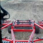 Аграрии СКО закрывают влагу на полях